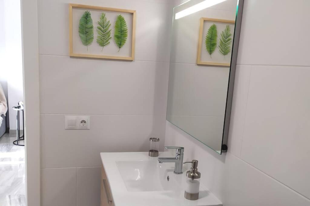 Apartmán Playa Escollera Estepona Exteriér fotografie